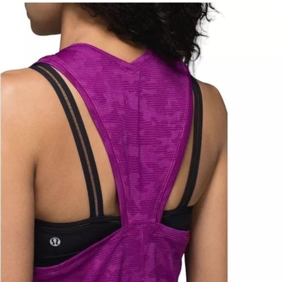 Lululemon Run For Days Mesh Camo Twist Tank in Regal Plum - Picture 4 of 11